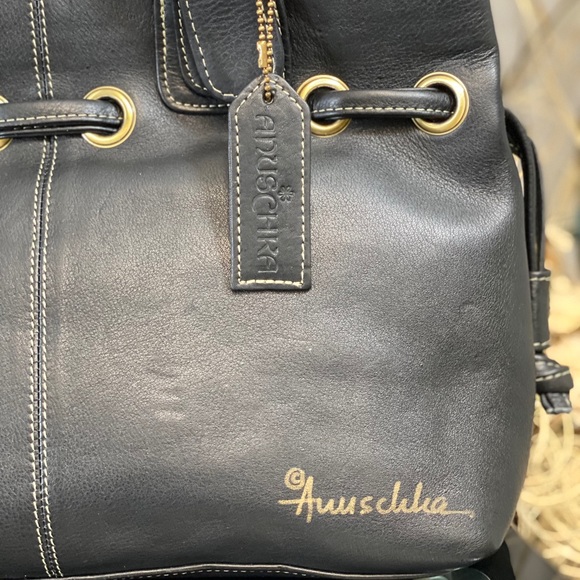 Anuschka Genuine leather hand-painted handbag - Picture 8 of 13